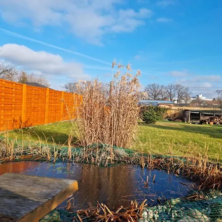 Liebevoll Eingerichtetes Haus Mit Grossem Garten In Dresden - Telefonnummer Und Video Unter Www Fhvn De Exterior photo