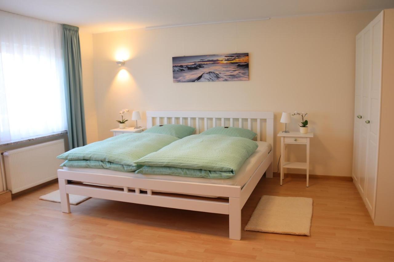 Liebevoll Eingerichtetes Haus Mit Grossem Garten In - Telefonnummer Und Video Unter Www Fhvn De Holiday home *